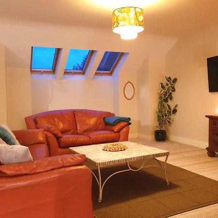 Ethan House Holiday Suites Killarney Eksteriør billede