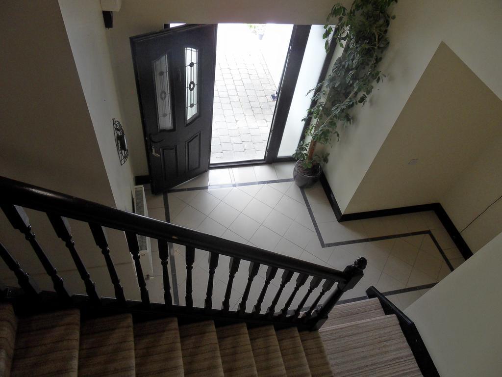 Ethan House Holiday Suites Killarney Eksteriør billede