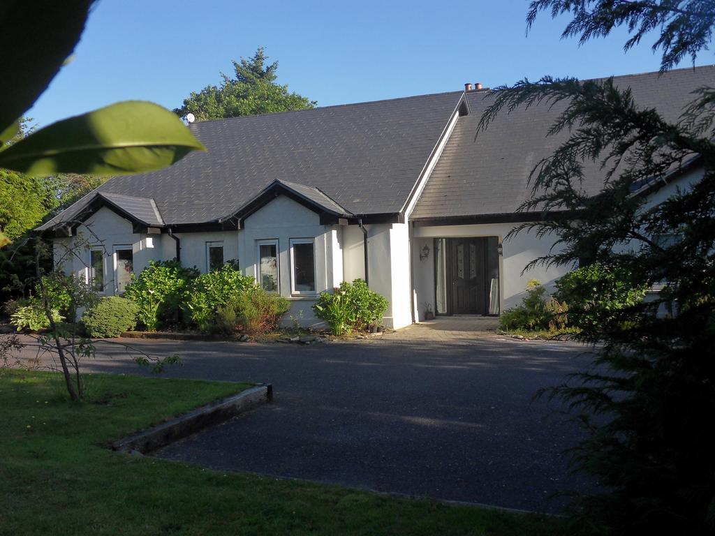 Ethan House Holiday Suites Killarney Eksteriør billede