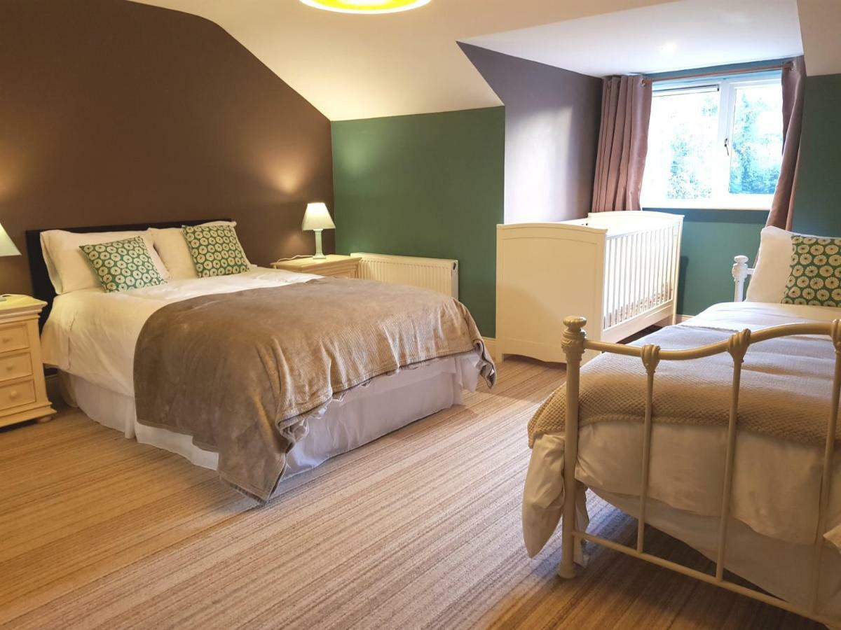Ethan House Holiday Suites Killarney Eksteriør billede