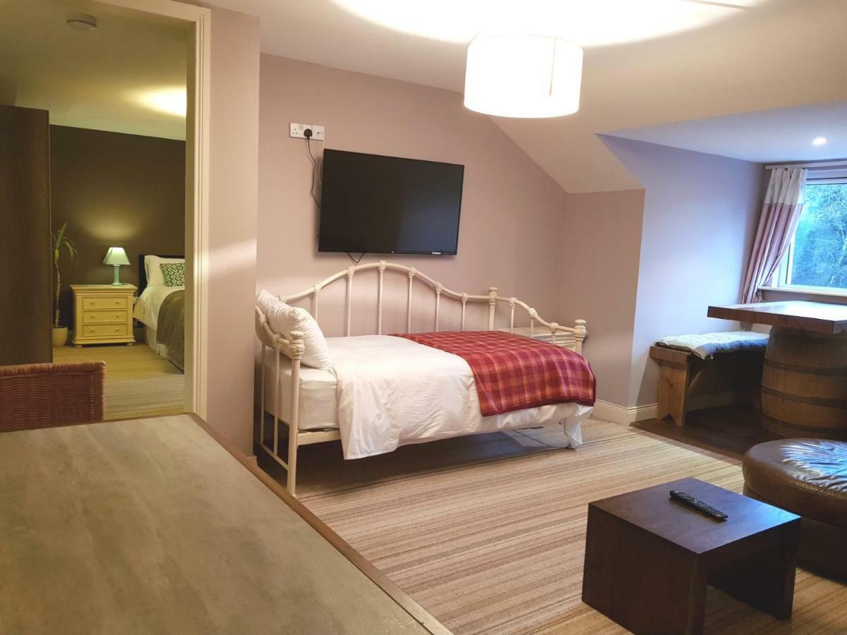 Ethan House Holiday Suites Killarney Eksteriør billede