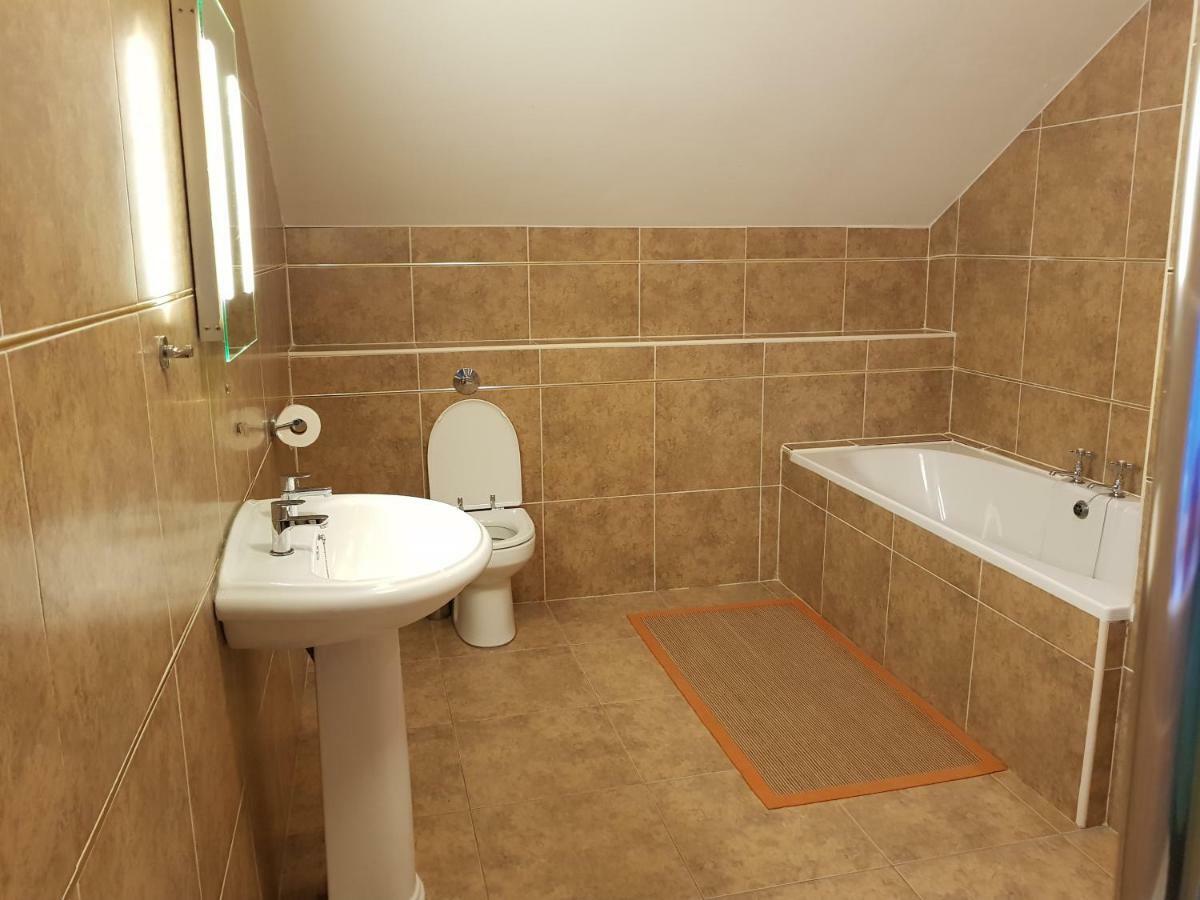 Ethan House Holiday Suites Killarney Eksteriør billede